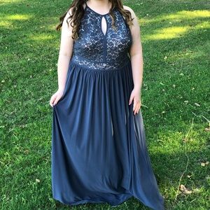 Women’s Formal/Prom Dress